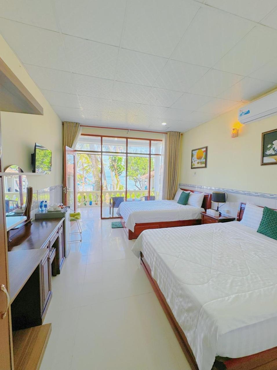 Nhat Lan Resort Duong Dong Exterior foto
