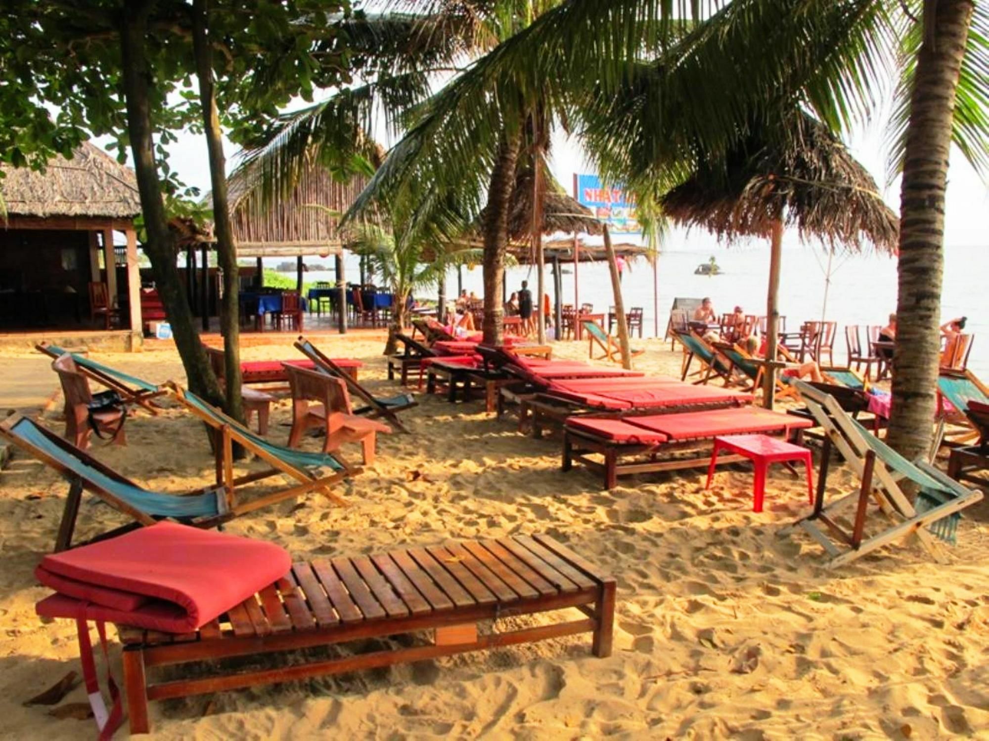 Nhat Lan Resort Duong Dong Exterior foto